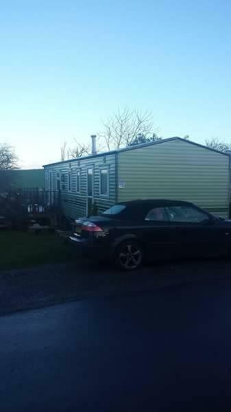 Delightful 3 Bedroom Holiday Home With Balcony Overlooking Fields And A Stream Gisburn Kültér fotó